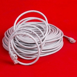 کابل شبکه سی متری CAT5e مارک دی نت