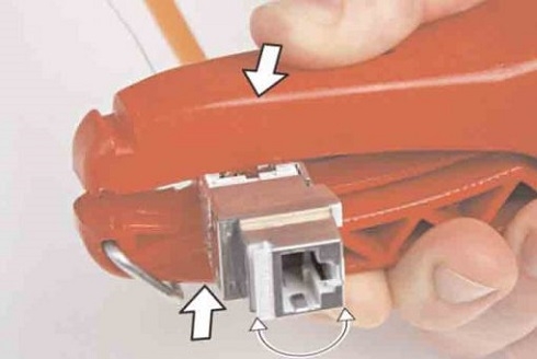 آچار پانچ نگزنس